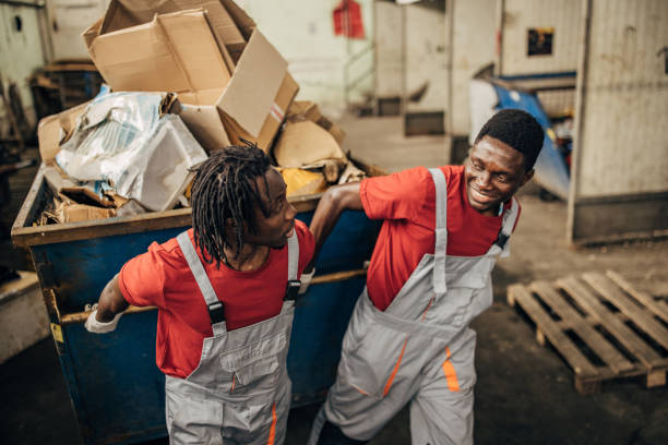 Best Junk Hauling Services  in Oelwein, IA